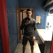  ,   Yanis, 29 ,   