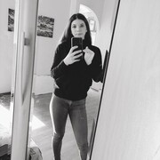  ,  Sabina, 24