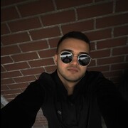 ,  Artur, 20
