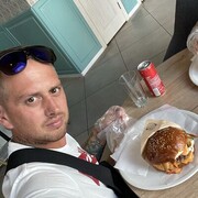  ,   Alex, 40 ,   ,   , 