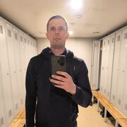  ,   Andrej, 36 ,     , c 