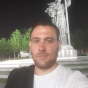  ,   Vitaly, 30 ,   ,   