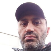  ,  Artur, 42