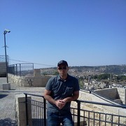  ,   Zaur, 44 ,   ,   , c 