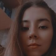   ,  Elizaveta, 23