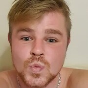  ,  Andrii, 32