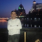  ,  Edik, 40