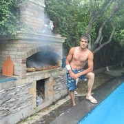  ,   Mamikon, 35 ,  