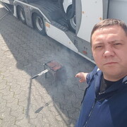  ,  Andrei, 41