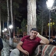  ,  Kamran, 35