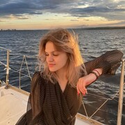  ,  Liza, 22