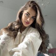  New York City,   Yasina, 28 ,   ,   