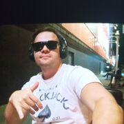  ,  Misha, 37