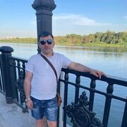  ,   Karen, 43 ,   ,   