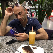  ,   Martln, 42 ,   ,   , c 