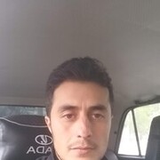  ,  Elshan, 37