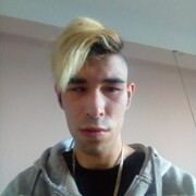  ,  Viktors, 26