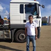  ,   Armen, 46 ,   ,   