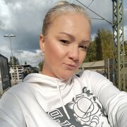  ,   Tanja, 40 ,   c 