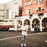  ,    A Zelencov, 32 ,   ,   