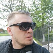  ,   Viktor, 39 ,   c 