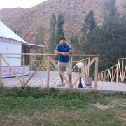  ,   Erlan, 37 ,   ,   , c 