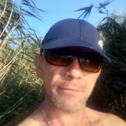 ,   Vados, 44 ,   ,   , c , 