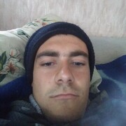  ,  Nikita, 22