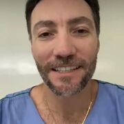   ,   Chris, 54 ,     , c 