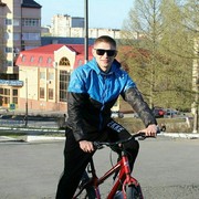  ,   Slavik, 32 ,   ,   , c 