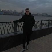  ,  Timur, 25