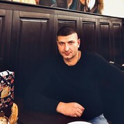  ,   Denis, 29 ,   ,   