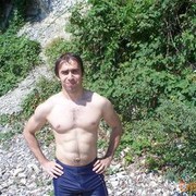  ,   Davit, 37 ,   