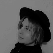 ���������� �����������, ���� ������� Luna, 41 ���, ������������ ��� ������, ����� � ���������, c�������� ���������