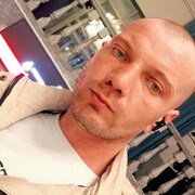  ,  Alexander, 32