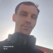  ,  Andrei, 31