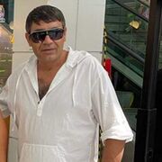  ,   Kamal, 42 ,   ,   