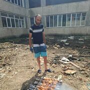  ,   Narek, 35 ,   , c 