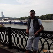  ,  Dima, 32