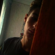  ,  Denis, 24