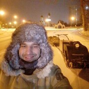  ,   Sergei, 37 ,   ,   