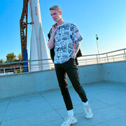  ,   Pavel, 26 ,   ,   