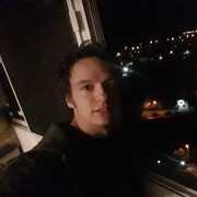  ,  Rustam, 26