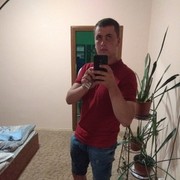  ,   Nazar, 27 ,   