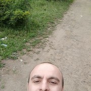  ,  Dato, 42
