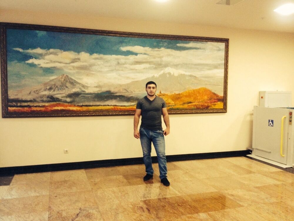  8901419  EDGAR, 36 ,    