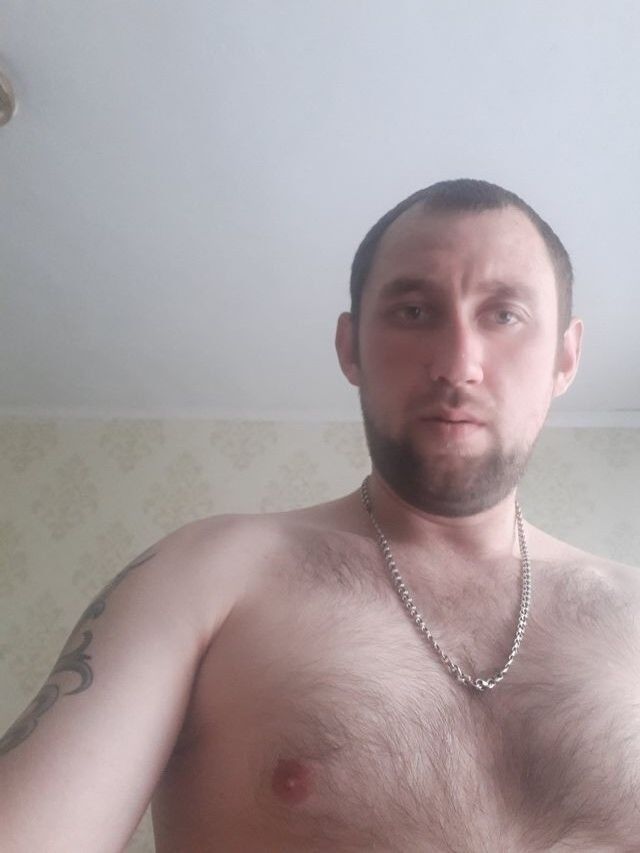  15896849  , 33 ,    