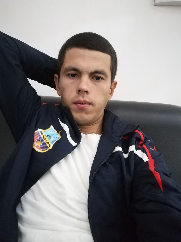  ,   Khasanov, 32 ,   ,   , c , 