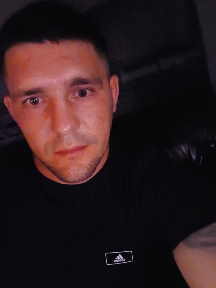  44361299  , 32 ,    
