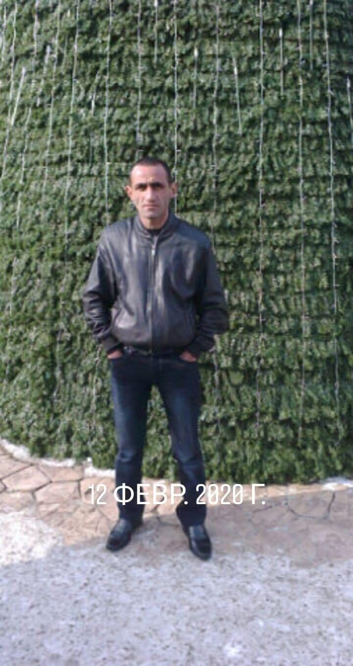 39018429  Xachik, 51 ,    